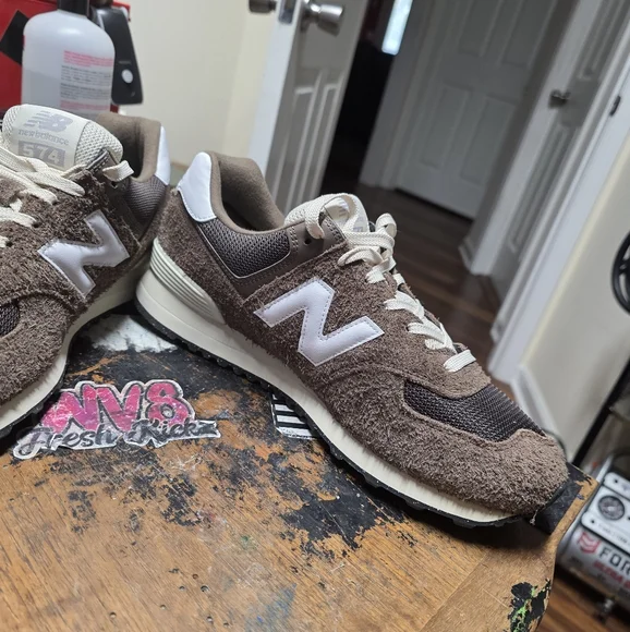 New Balance 574 Brown Mushroom Mens Size 12 - Picture 3 of 5